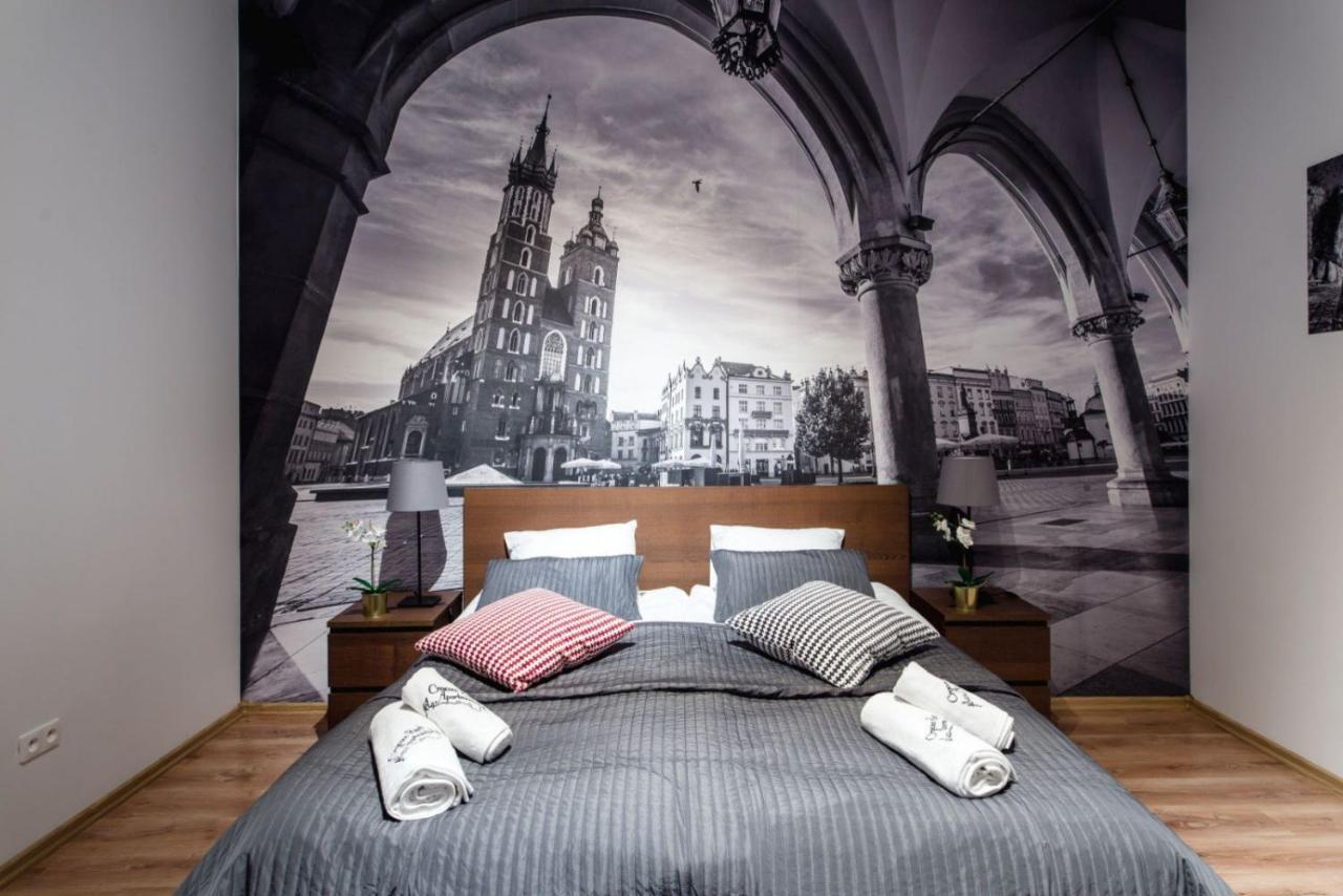Cracow Rent Apartments: Spacious Stays Near Main Square Krakow Exterior photo